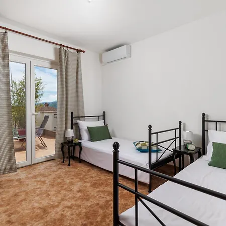 Casa Vedra *